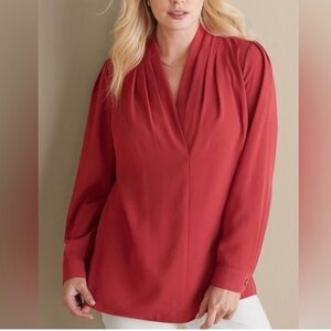 Soft Surroundings Akira V-Neck Pleated Blouse | Cardinal Red | Petite‎ Small